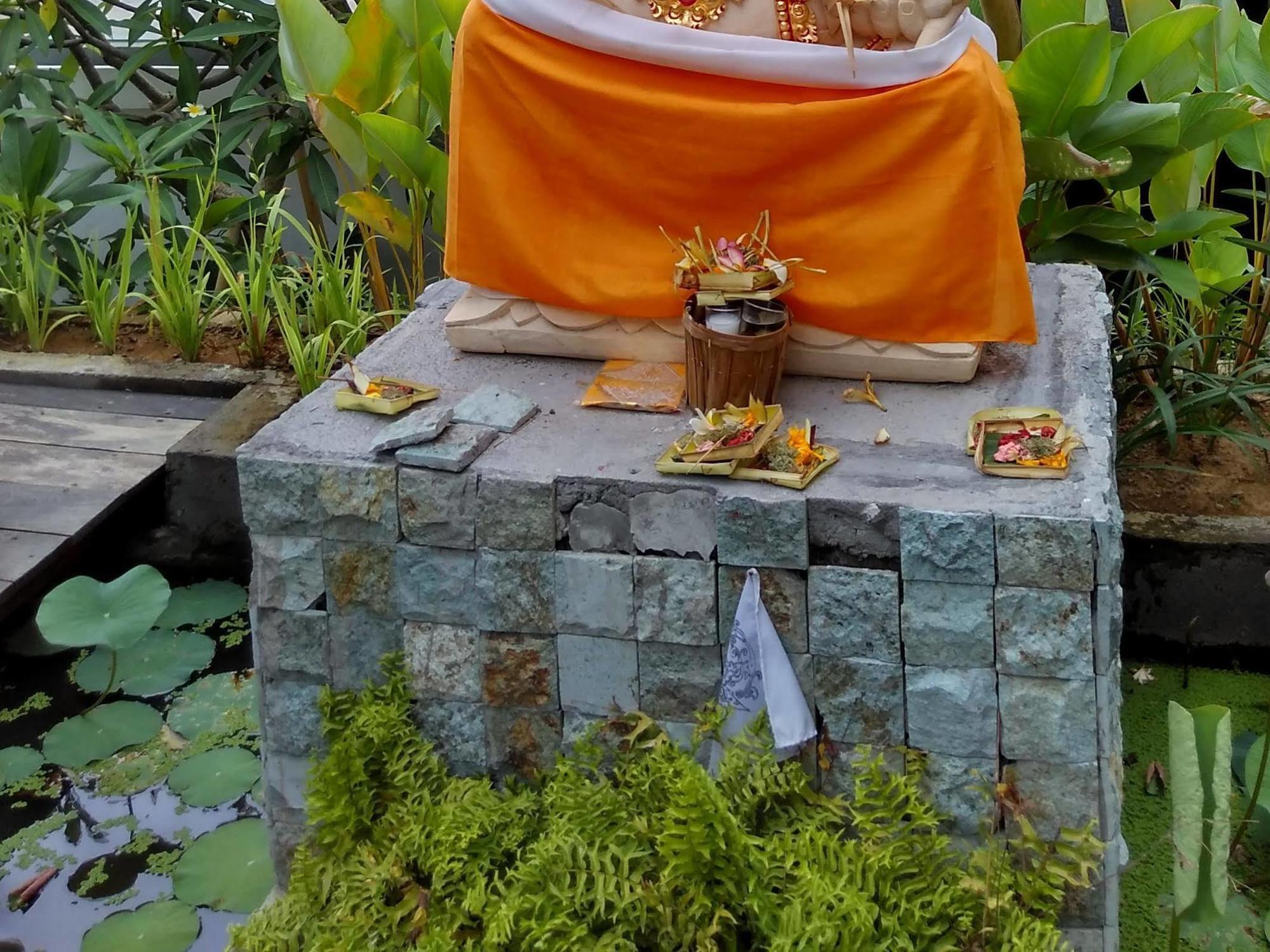 Lotus Villa Ubud By Mahaputra Dış mekan fotoğraf